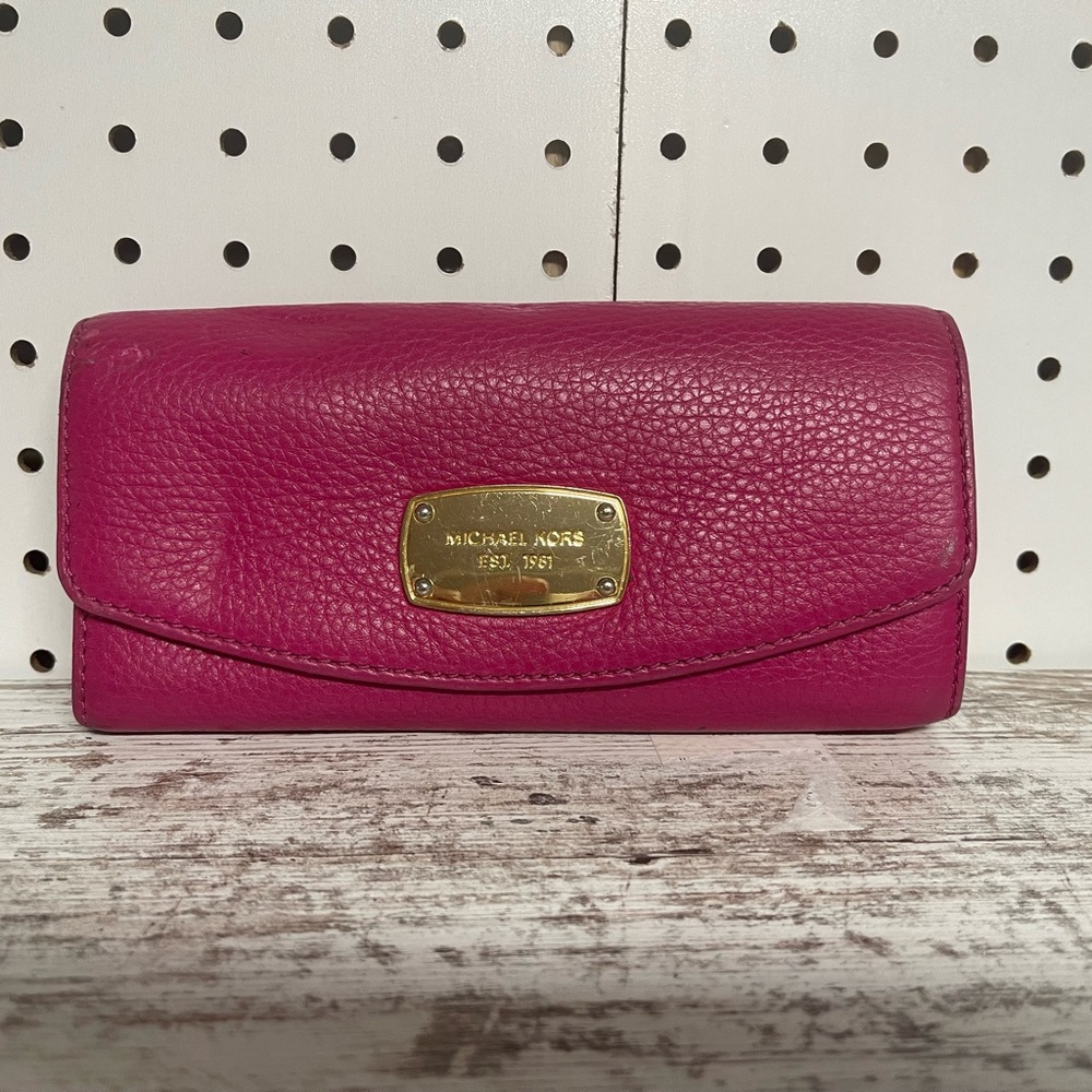 MICHAEL KORS HOT PINK TRIFOLD WALLET SOFT LEATHER